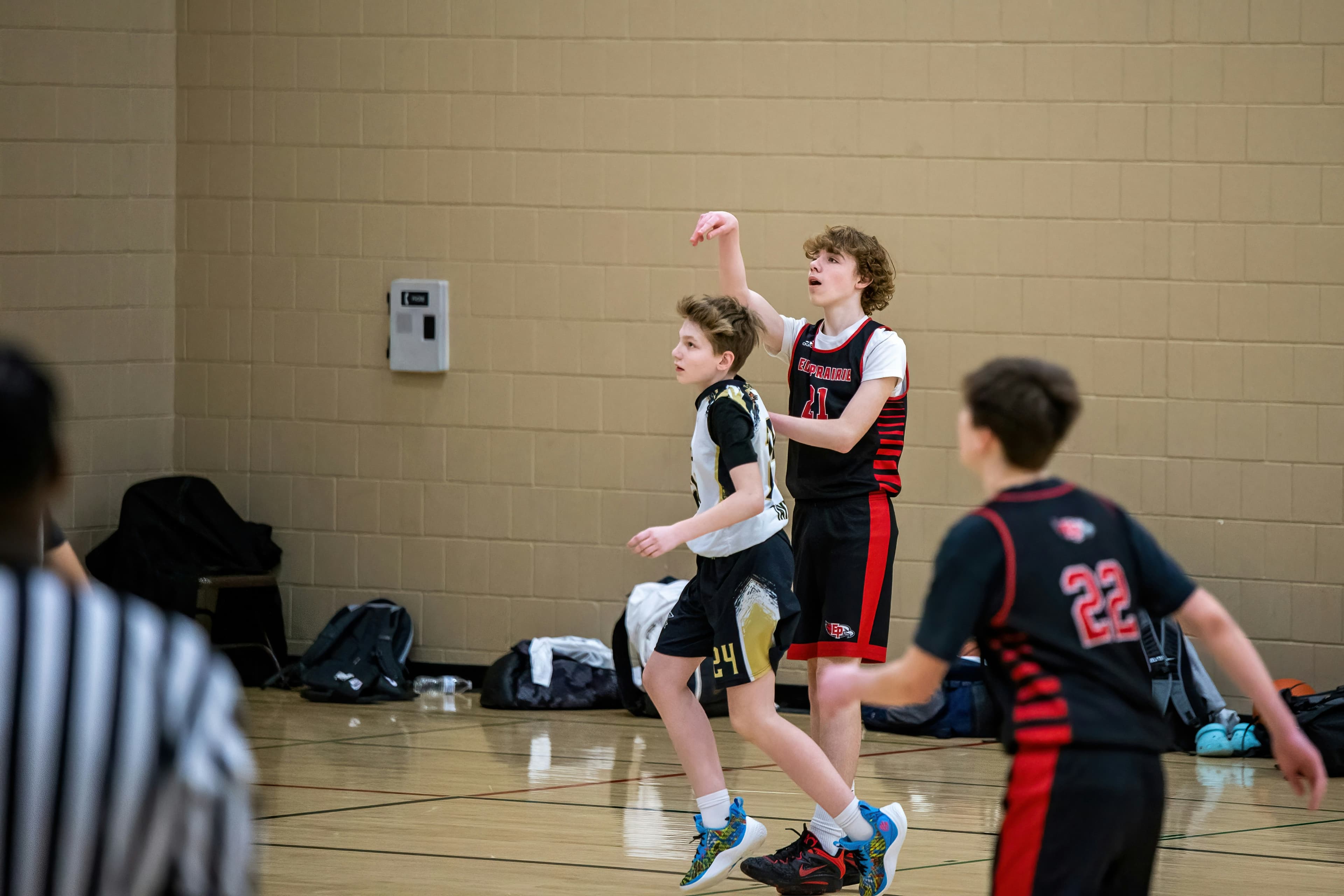 Winnipeg youth basketball game during a Vision Elite Academy program