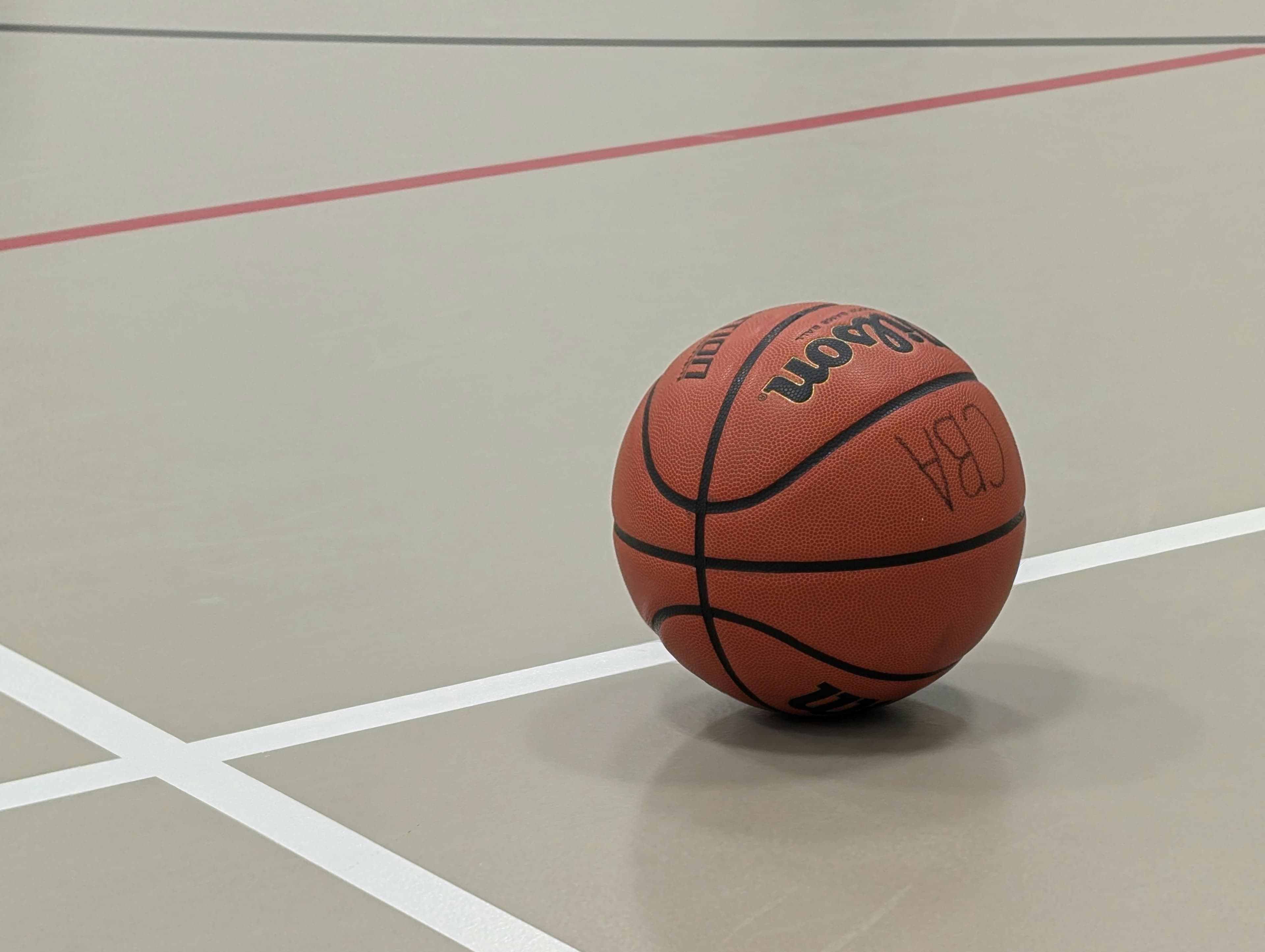 Basketball skills camp drills for kids in Winnipeg
